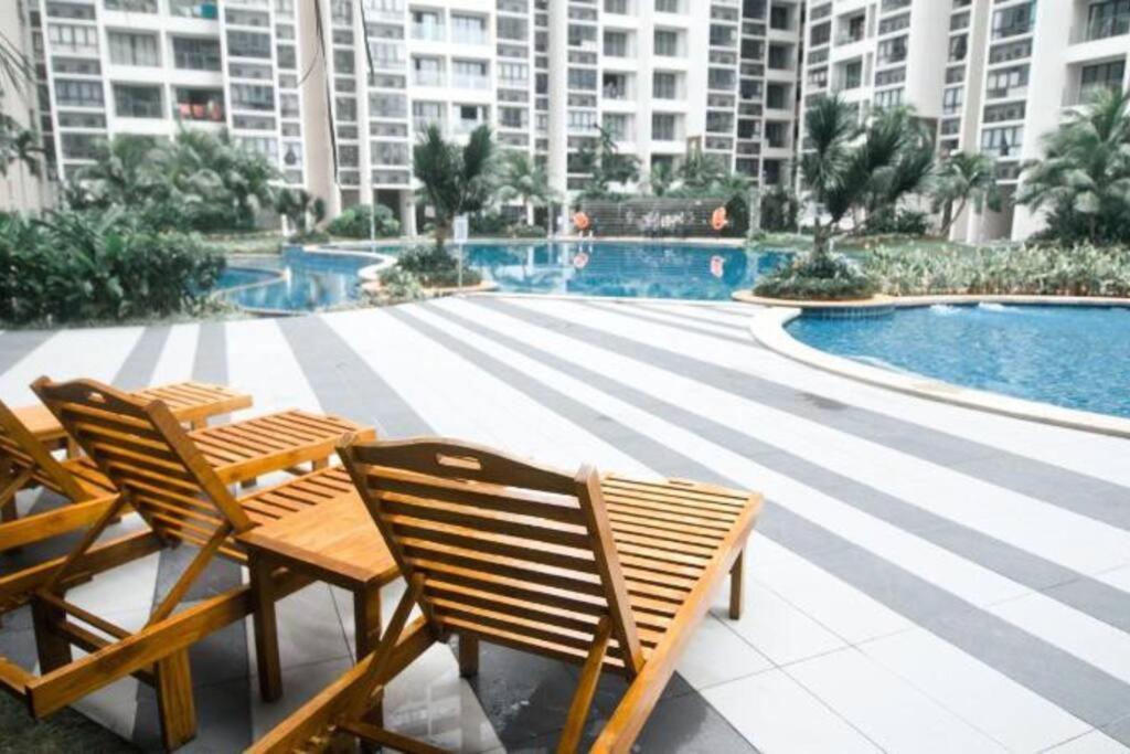 Cozy Home Country Garden At Dangabay Of Jb, Free Wifi And Streaming Джохор Бахру Екстериор снимка