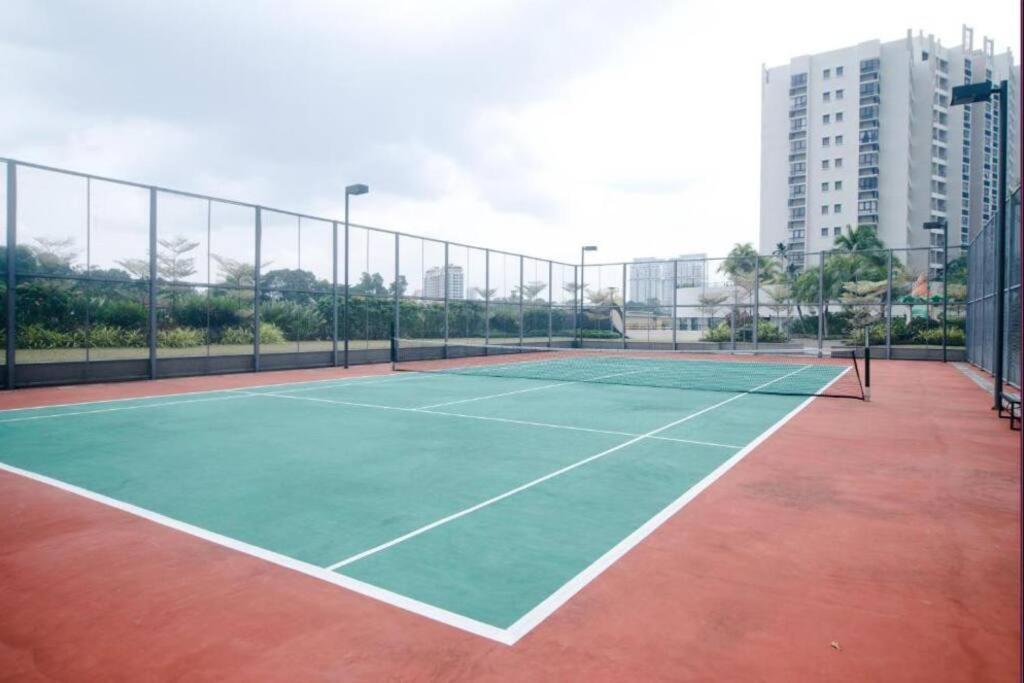 Cozy Home Country Garden At Dangabay Of Jb, Free Wifi And Streaming Джохор Бахру Екстериор снимка